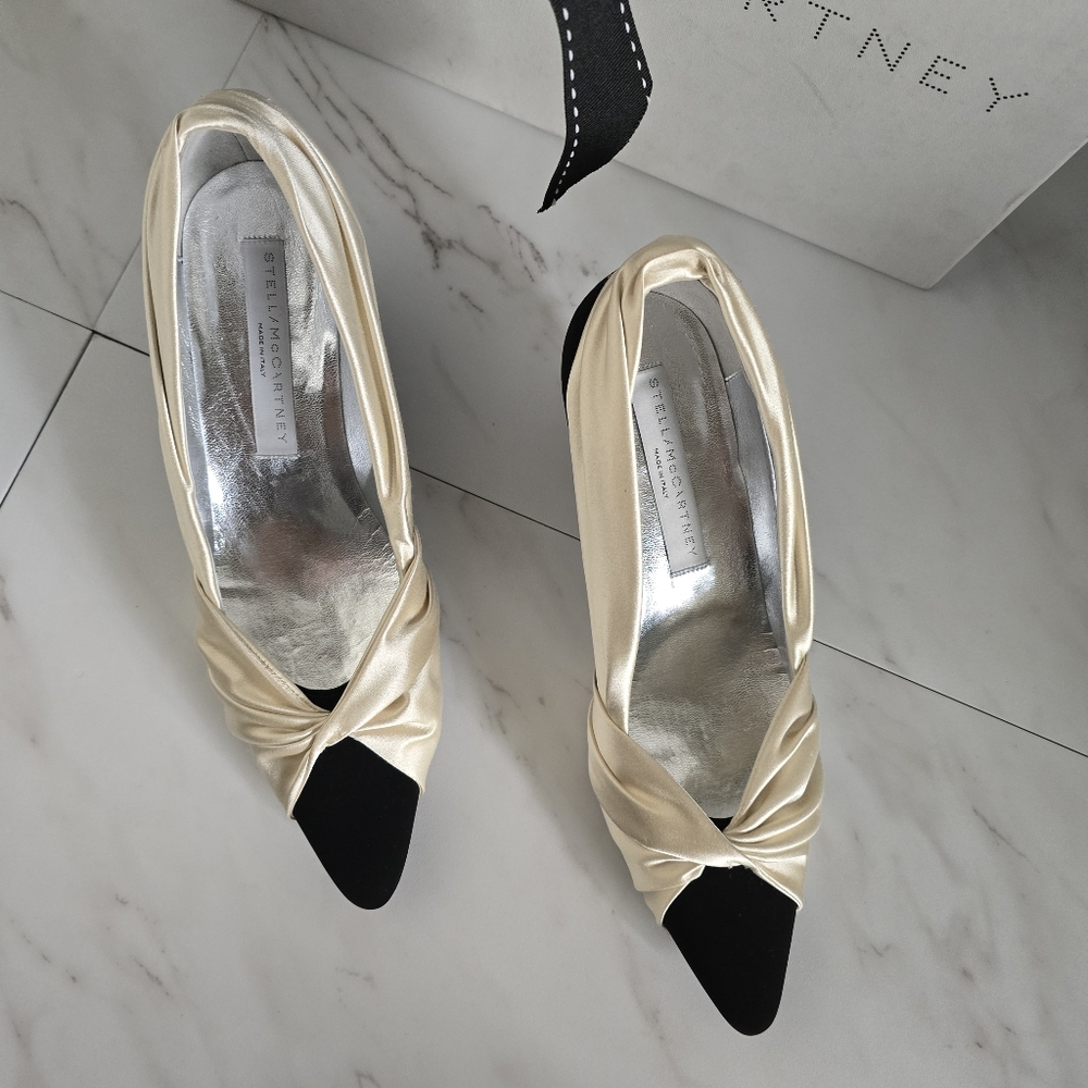 NWT Stella McCartney Velvet & Silk Mini Pumps - Black & Cream (36)